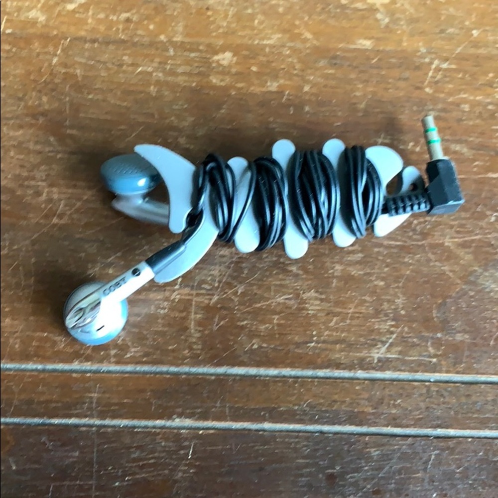 Coby Earbuds *2 for $5* - Picture 2 of 2